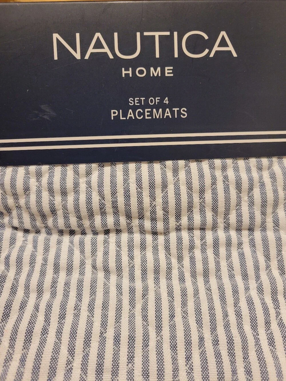 Nautica Seersucker Strawberry Placemat in Blue, White & Red